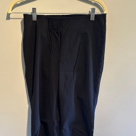 Insight Women's Black stretchey gathered Pants - Picture 2 of 8